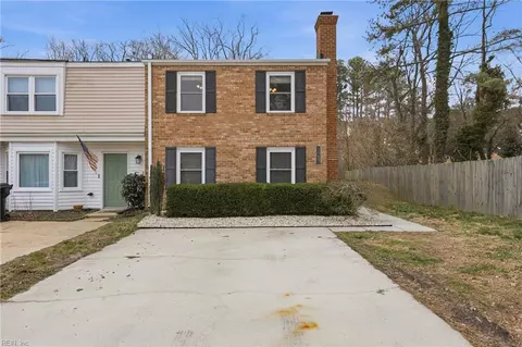 1833 Durham W, Virginia Beach, VA 23454