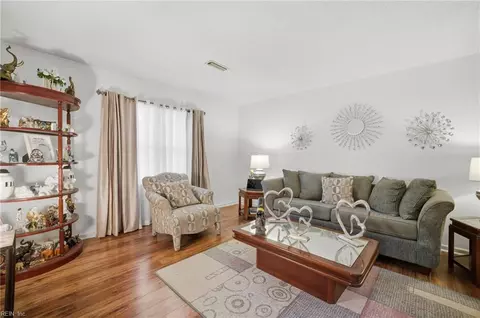 6295 Drew Dr, Virginia Beach, VA 23464