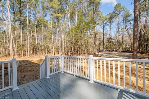 Exterior - 4783 Stephens Way, Gloucester, VA 23061 photo 6 of 7