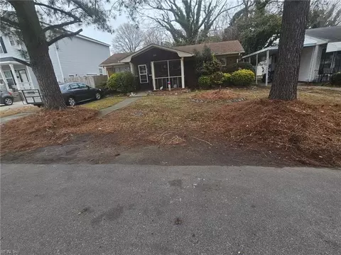 2713 Roanoke Ave, Portsmouth, VA 23704