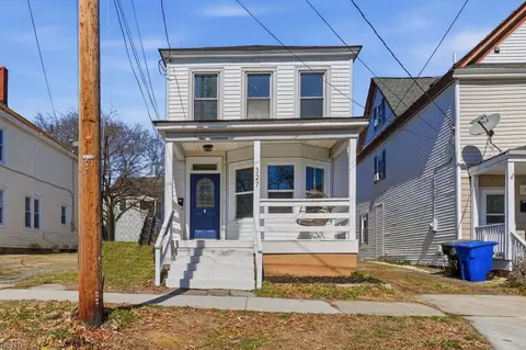 327 48th St, Newport News, VA 23607