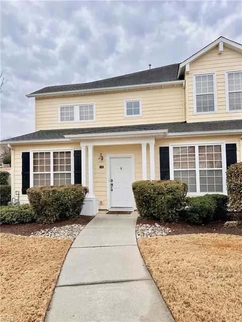 1084 Grace Hill Dr, Virginia Beach, VA 23455