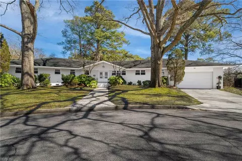 7440 Decreny Cir, Norfolk, VA 23505