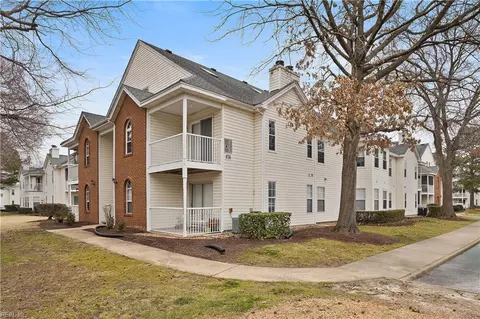 1509 Penrose Arch #14E, Virginia Beach, VA 23453