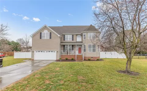 1608 Pinedale Ln, Chesapeake, VA 23322