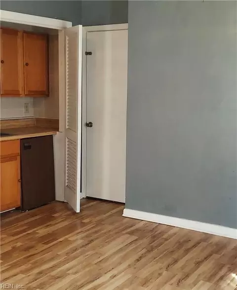 Other - 301 Washington St, Hampton, VA 23669 photo 3 of 6
