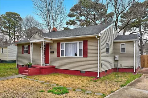 405 Truman Cir, Portsmouth, VA 23701