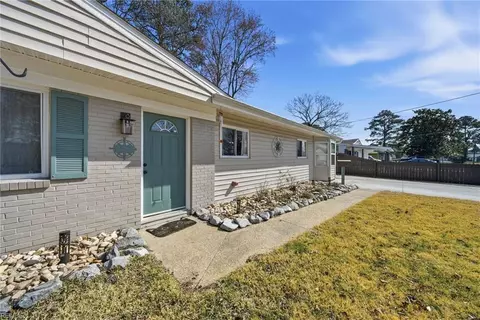 232 Waverly Dr, Virginia Beach, VA 23452