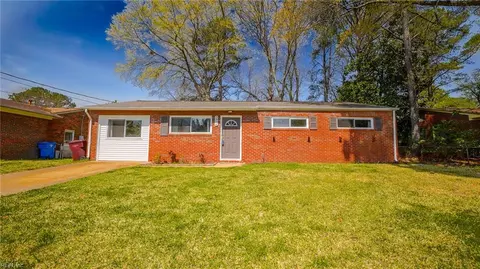 3924 Port Rd, Chesapeake, VA 23321