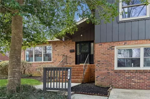 879 Loraine Dr, Newport News, VA 23608