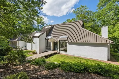 145 Hunting Cv, Williamsburg, VA 23185