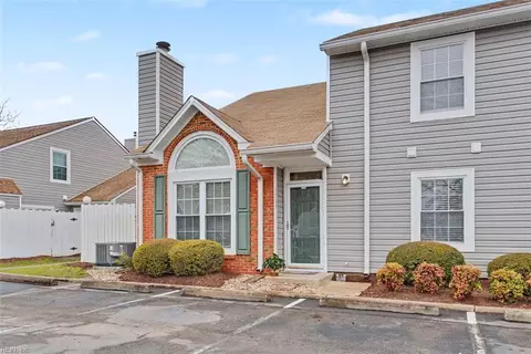 1725 Willow Creek Ct, Virginia Beach, VA 23464