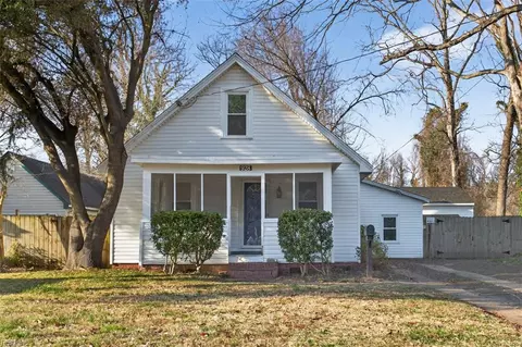 928 Sheppard Ave, Norfolk, VA 23518