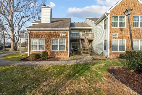1028 Boagie Ct, Virginia Beach, VA 23456