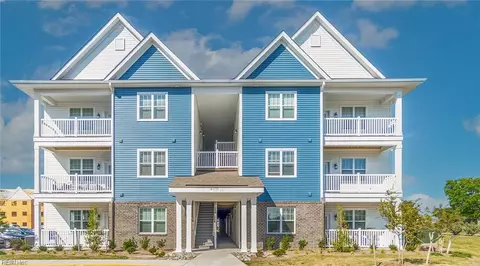 1732 Dromolin Dr #303, Virginia Beach, VA 23456