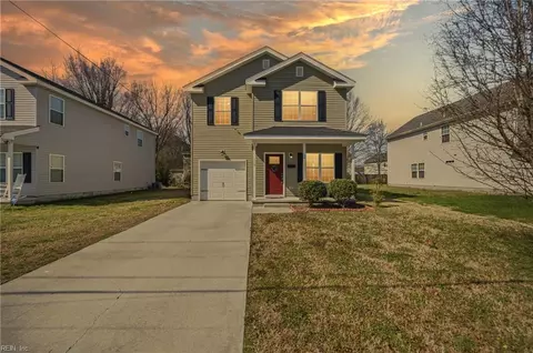 115 Wall St, Portsmouth, VA 23702
