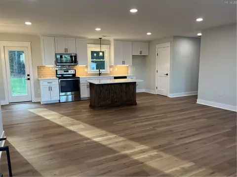 Living - 1802 Willis Hare Rd, Pendleton, NC 27862 photo 1 of 3