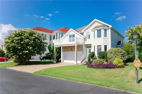 6 Channel Ln, Hampton, VA 23664