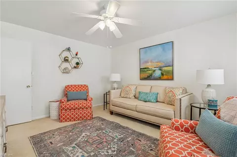 Bedroom - 702 Kings View Ct, Hampton, VA 23669 photo 1 of 6