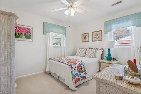 Bedroom - 702 Kings View Ct, Hampton, VA 23669 photo 2 of 6