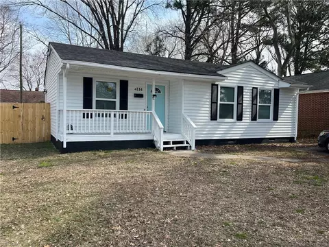 4114 Roanoke Ave, Newport News, VA 23607