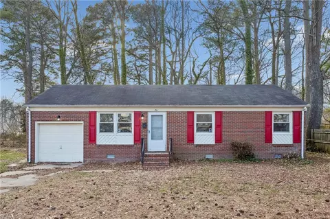 26 Hull Dr, Hampton, VA 23666