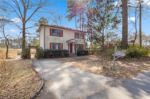3505 Mcneal Ave, Chesapeake, VA 23325