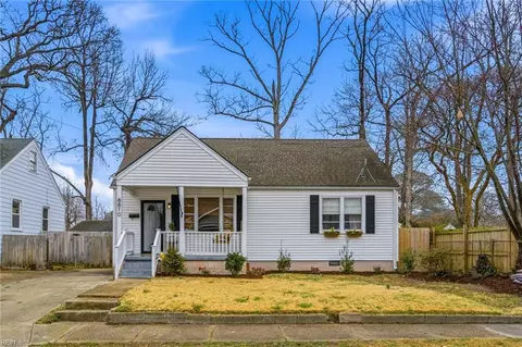 8810 Devon St, Norfolk, VA 23503