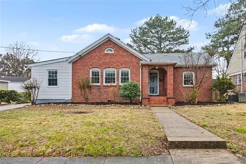 1633 Leckie St, Portsmouth, VA 23704