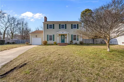 4 Crew House Rising, Hampton, VA 23669