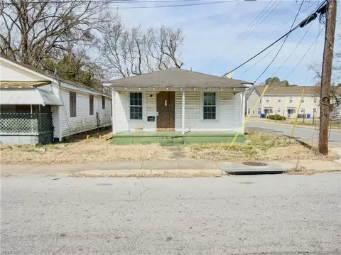 1812 Freeney Ave, Suffolk, VA 23434