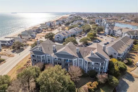 1031 High Dunes Quay Quay #103, Hampton, VA 23664
