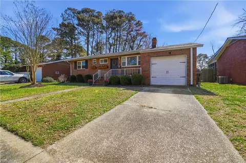 1607 Beaumont Ct, Norfolk, VA 23503