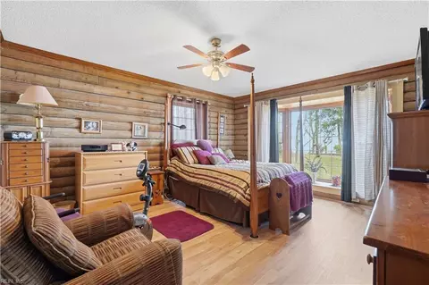 Bedroom - 121 Meadowlark Ln, Surry, VA 23883 photo 3 of 4
