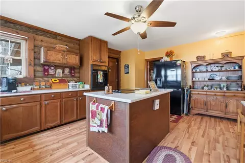 Kitchen - 121 Meadowlark Ln, Surry, VA 23883 photo 5 of 5