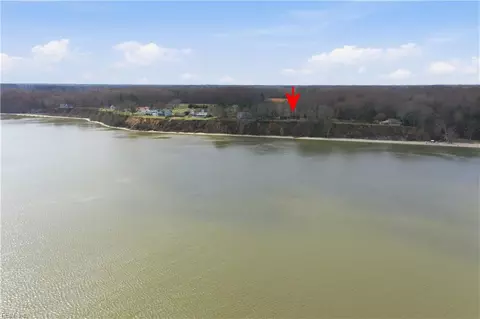 View/Area - 121 Meadowlark Ln, Surry, VA 23883 photo 9 of 10