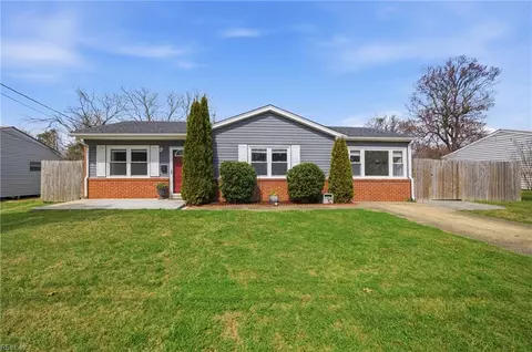 4724 Lonewillow Ln, Virginia Beach, VA 23455
