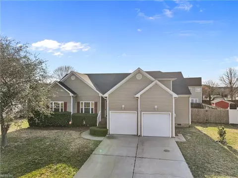 1881 Dolina Dr, Virginia Beach, VA 23464