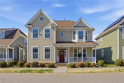 52 Rockingham Dr, Hampton, VA 23669