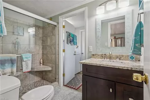 Bath - 750 N First St, Hampton, VA 23664 photo 1 of 6