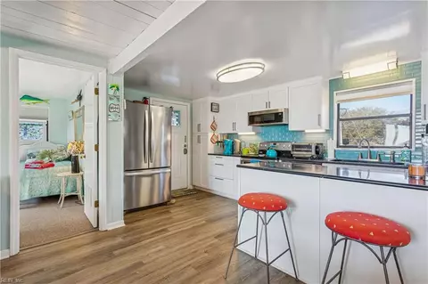 Kitchen - 750 N First St, Hampton, VA 23664 photo 3 of 4
