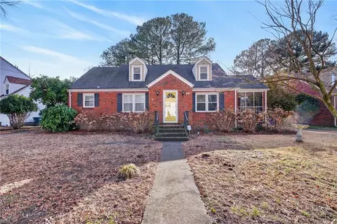 205 Granby Park Dr, Norfolk, VA 23505