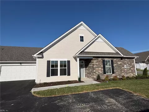 205 Oxford Ave #39-2, Smithfield, VA 23430