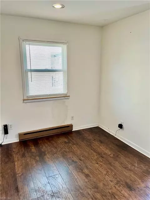 Bedroom - 1119 N Mallory St, Hampton, VA 23663 photo 1 of 2