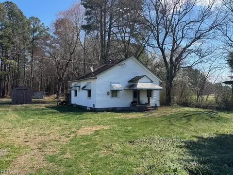 23227 Stave Mill Rd, Windsor, VA 23487