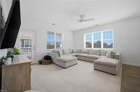 1505 Waitsel Dr #308, Chesapeake, VA 23320