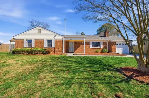 4008 Callahan Ct, Virginia Beach, VA 23453
