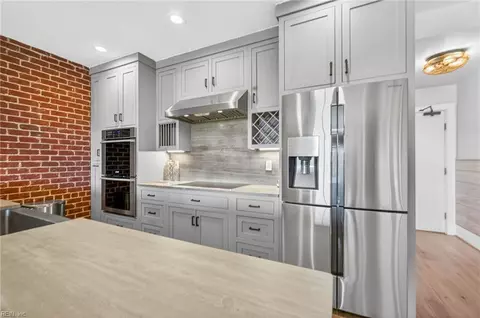 300 Mason Ave #3A, Cape Charles, VA 23310