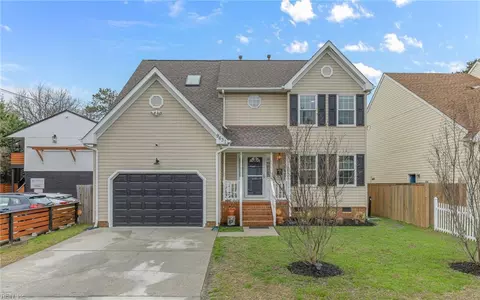 9631 14th Bay St, Norfolk, VA 23518