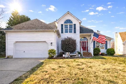 6303 S Oaken Gate Dr, Suffolk, VA 23435